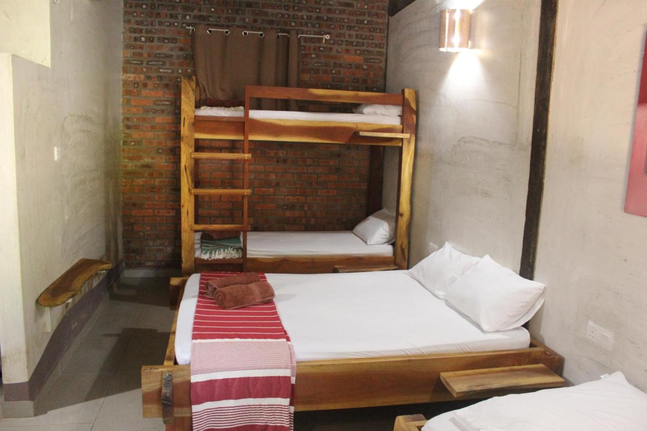 Bamboo Cottage Langkawi パンタイ・サナング エクステリア 写真